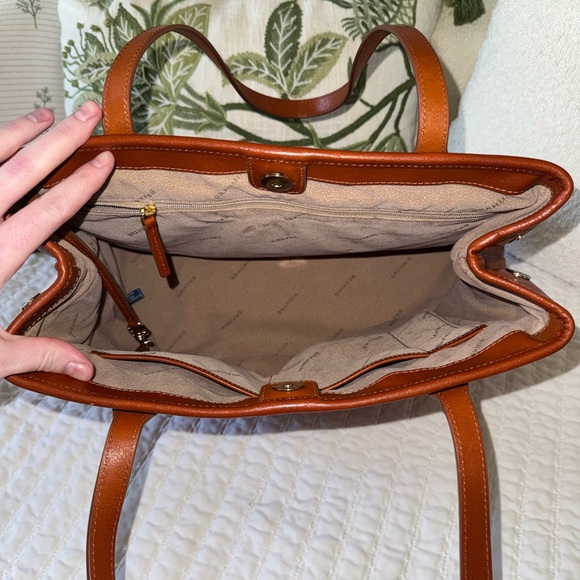 Brahmin Tan Genuine Leather Bag - Picture 4 of 8